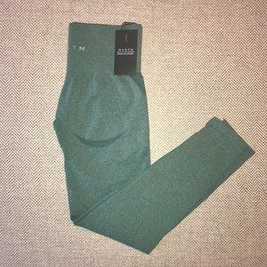 NVGTN Forest Green Seamless Leggings (medium)